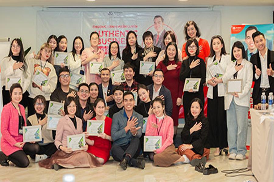 Authentic Business Presentation - Hà Nội - 29&30&31/12/2023